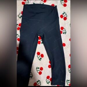Lululemon 17” leggings
